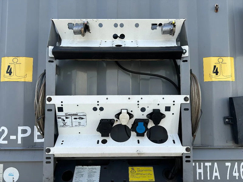 Krone SD Schuifzeil -Dak / SAF-Disc / Huckepack - Semirremolque lona: foto 5 Krone SD Schuifzeil -Dak / SAF-Disc / Huckepack - Semirremolque lona: foto 5