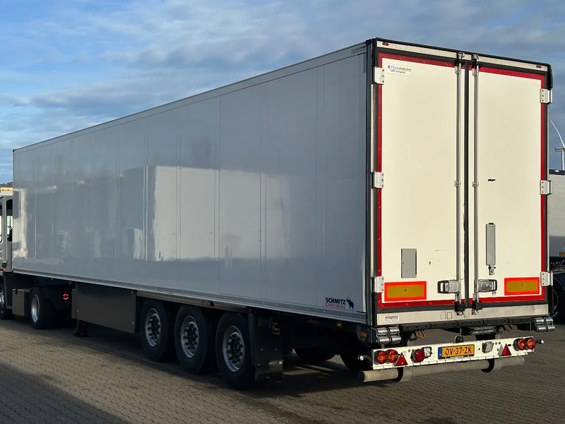 Semirremolque frigorífico Schmitz Cargobull Thermo King SLXi 300 only 3748 hours / Disc Brakes: foto 7