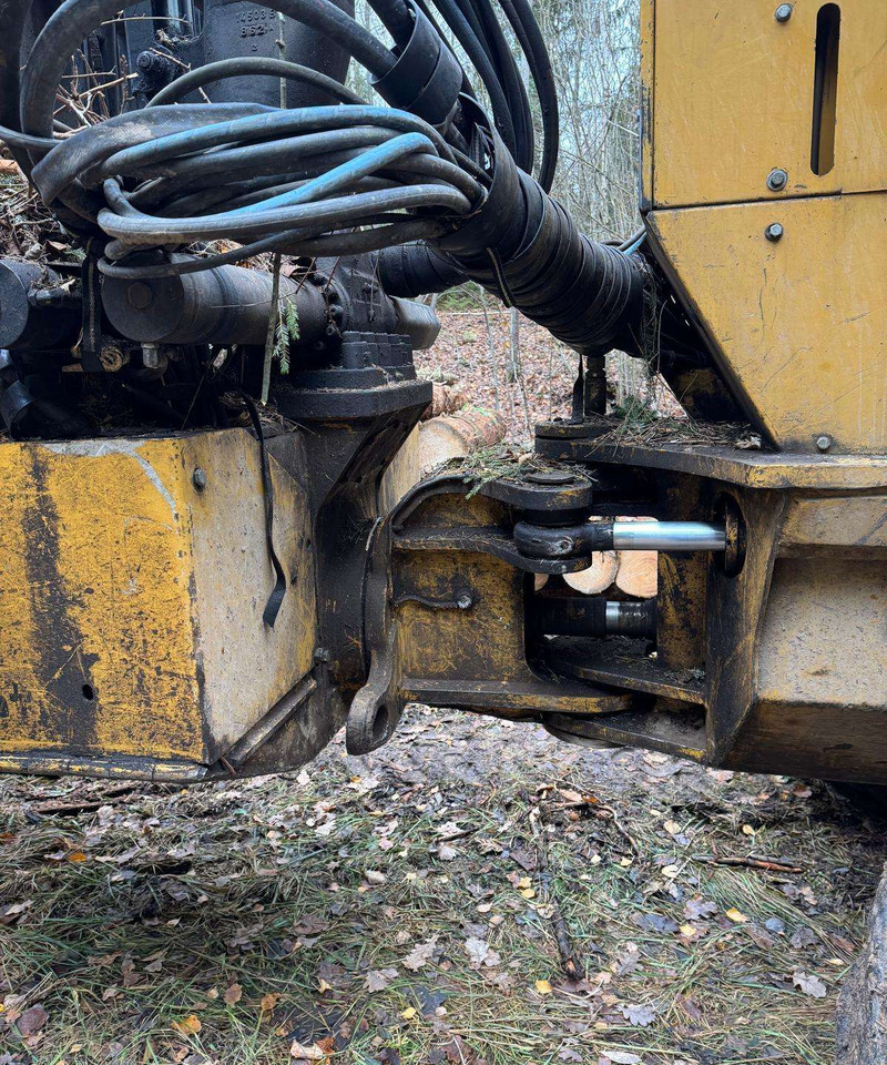 Autocargador Tigercat 1075: foto 11