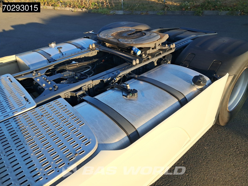 DAF XF 480 4X2 90% Tyres! SSC Retarder 2xTanks LED ACC Standklima Euro 6 - Cabeza tractora: foto 5 DAF XF 480 4X2 90% Tyres! SSC Retarder 2xTanks LED ACC Standklima Euro 6 - Cabeza tractora: foto 5