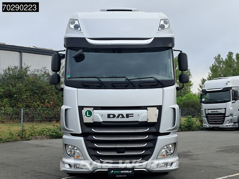 Cabeza tractora DAF XF 480 4X2 Retarder Mega Standairco 2xTanks ACC Euro 6: foto 7 Cabeza tractora DAF XF 480 4X2 Retarder Mega Standairco 2xTanks ACC Euro 6: foto 7