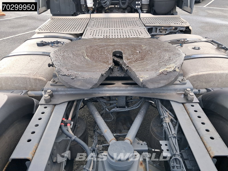 Cabeza tractora DAF XF 530 4X2 SSC Retarder 2xTanks ACC Standklima Euro 6: foto 16 Cabeza tractora DAF XF 530 4X2 SSC Retarder 2xTanks ACC Standklima Euro 6: foto 16