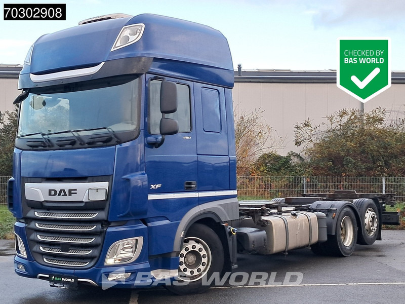 DAF XF 480 6X2 BDF Retarder SSC Lift+Steering Axle Automatic Euro 6 - Camión portacontenedore/ Intercambiable: foto 1 DAF XF 480 6X2 BDF Retarder SSC Lift+Steering Axle Automatic Euro 6 - Camión portacontenedore/ Intercambiable: foto 1