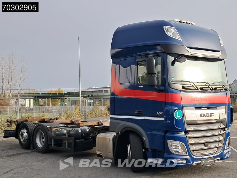 DAF XF 480 6X2 BDF Retarder SSC Lift+Steering Axle Automatic Euro 6 - Camión portacontenedore/ Intercambiable: foto 3 DAF XF 480 6X2 BDF Retarder SSC Lift+Steering Axle Automatic Euro 6 - Camión portacontenedore/ Intercambiable: foto 3