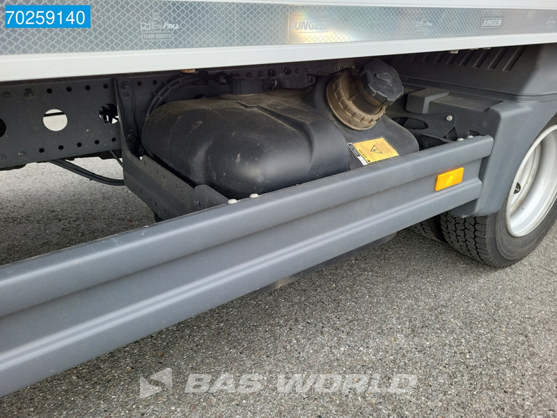 Camión frigorífico Mercedes-Benz Atego 816 4X2 7.49t Thermoking B-100 Max Ladebordwand Junge Euro 6: foto 12