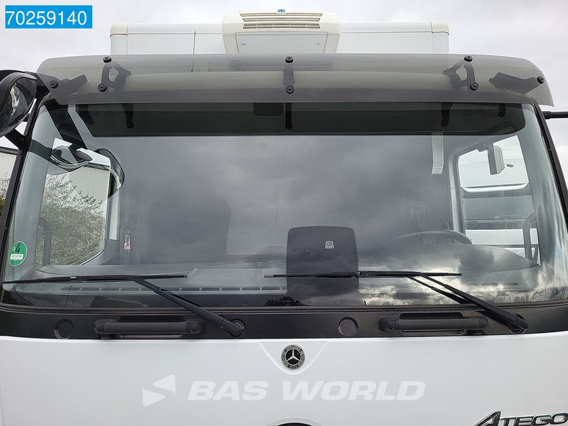 Camión frigorífico Mercedes-Benz Atego 816 4X2 7.49t Thermoking B-100 Max Ladebordwand Junge Euro 6: foto 8