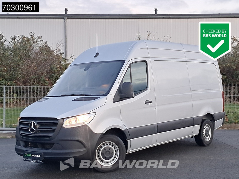 Mercedes-Benz Sprinter 315 CDI Automatik L2H2 150PS Klima Kamera Parkensensoren MBUX CarPlay Euro6 L2 A/C - Furgoneta pequeña: foto 1 Mercedes-Benz Sprinter 315 CDI Automatik L2H2 150PS Klima Kamera Parkensensoren MBUX CarPlay Euro6 L2 A/C - Furgoneta pequeña: foto 1