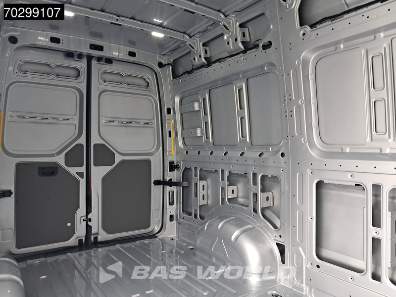 Furgón nuevo Volkswagen Crafter 177pk NEU! Automatik 180PS AHK L3H3 LED ACC Navi Kamera Klima Parkensoren Euro6 L2H2 A/C Towbar: foto 12 Furgón nuevo Volkswagen Crafter 177pk NEU! Automatik 180PS AHK L3H3 LED ACC Navi Kamera Klima Parkensoren Euro6 L2H2 A/C Towbar: foto 12