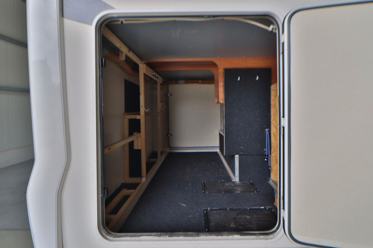 Eura Mobil Integra Style IS 700 EB/Einzelbetten+Hubbett - Autocaravana integral: foto 5 Eura Mobil Integra Style IS 700 EB/Einzelbetten+Hubbett - Autocaravana integral: foto 5