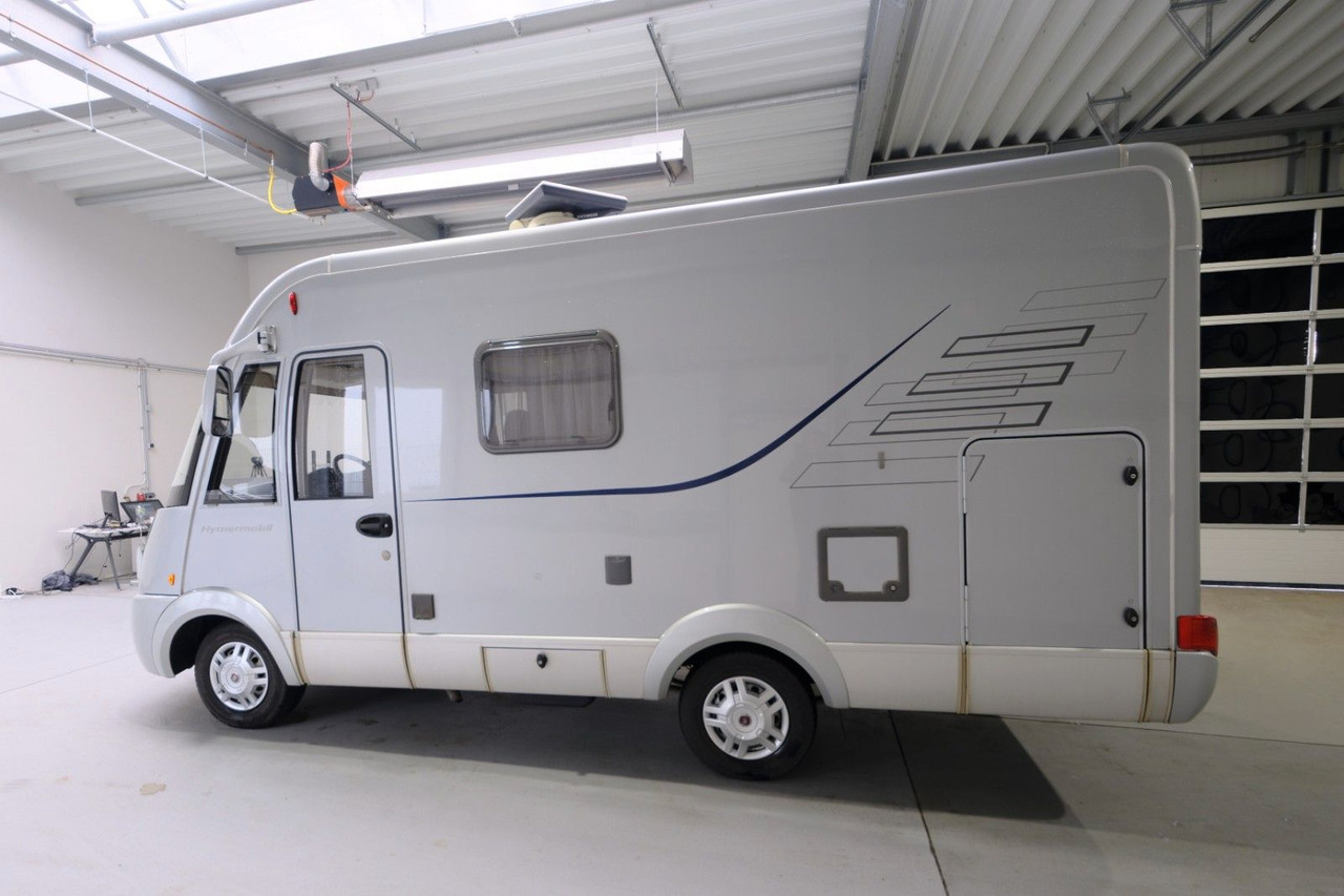 HYMER / ERIBA / HYMERCAR B 504 CL / Hubbett / Festbett / Garage - Autocaravana integral: foto 4 HYMER / ERIBA / HYMERCAR B 504 CL / Hubbett / Festbett / Garage - Autocaravana integral: foto 4