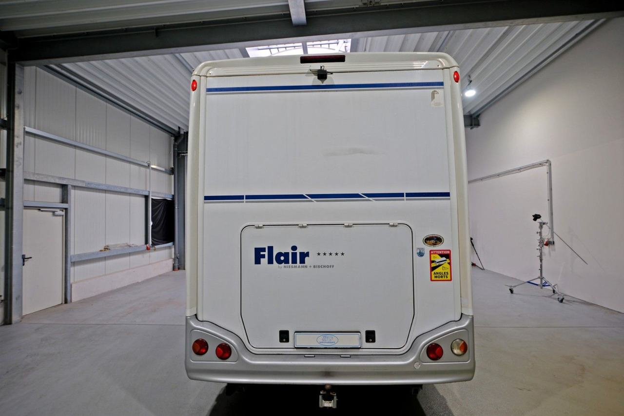 Niesmann + Bischoff Flair I 6700 TA/Festbett+Hubbett/Klima/Solar - Autocaravana integral: foto 3 Niesmann + Bischoff Flair I 6700 TA/Festbett+Hubbett/Klima/Solar - Autocaravana integral: foto 3