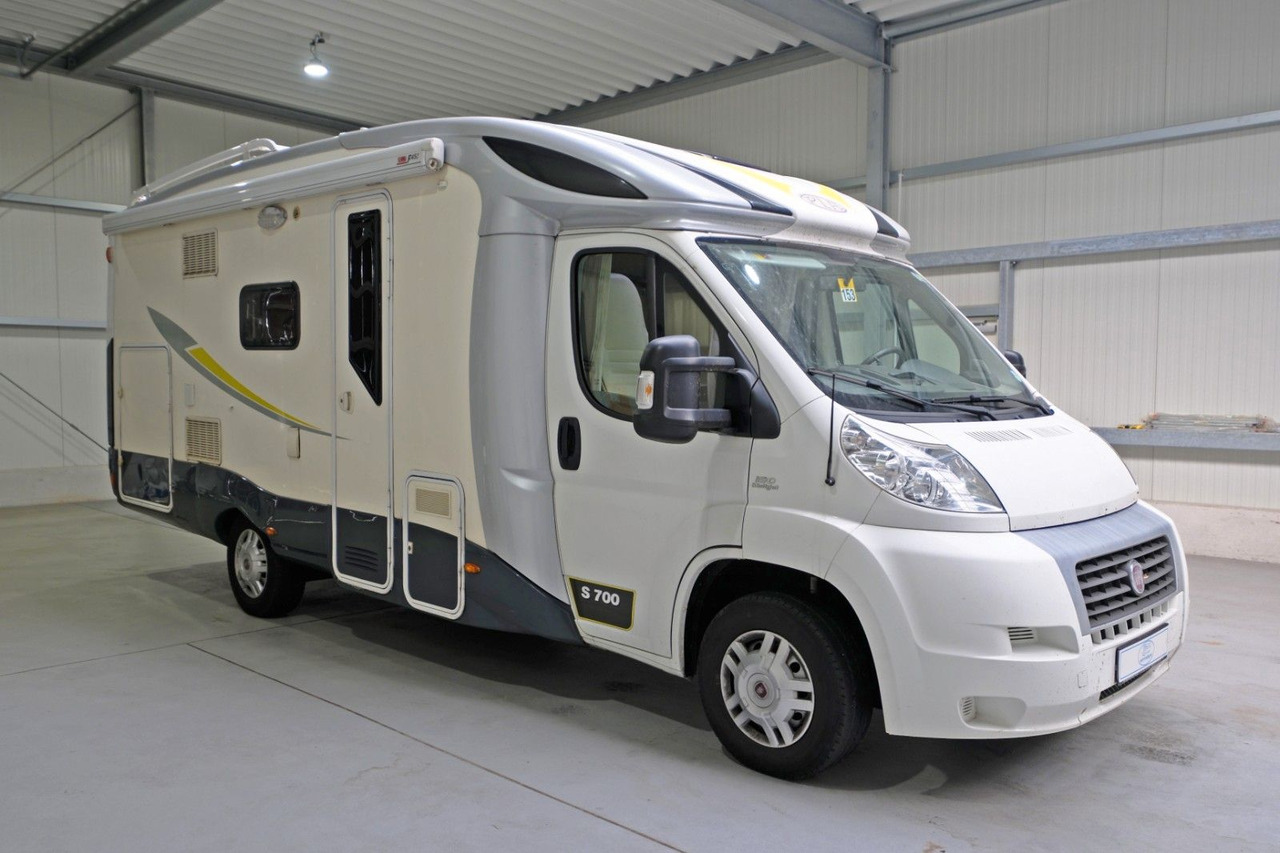 P.L.A. S 700/Festbett/Garage/Klima/Solar/Markise - Autocaravana capuchina: foto 1 P.L.A. S 700/Festbett/Garage/Klima/Solar/Markise - Autocaravana capuchina: foto 1