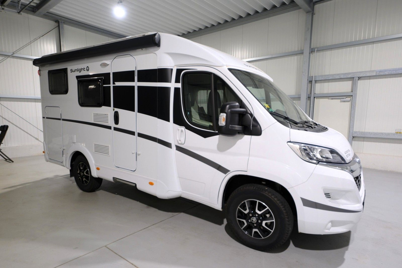 Sunlight V 60 Adventure Edition/Festbett/Garage/Klima/TOP - Autocaravana perfilada: foto 1 Sunlight V 60 Adventure Edition/Festbett/Garage/Klima/TOP - Autocaravana perfilada: foto 1