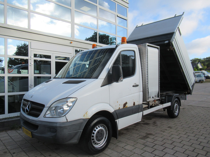 Mercedes-Benz Sprinter 309 2.2 CDI 366 3-Z./S. Kipper Tipper - Furgoneta basculante: foto 3 Mercedes-Benz Sprinter 309 2.2 CDI 366 3-Z./S. Kipper Tipper - Furgoneta basculante: foto 3