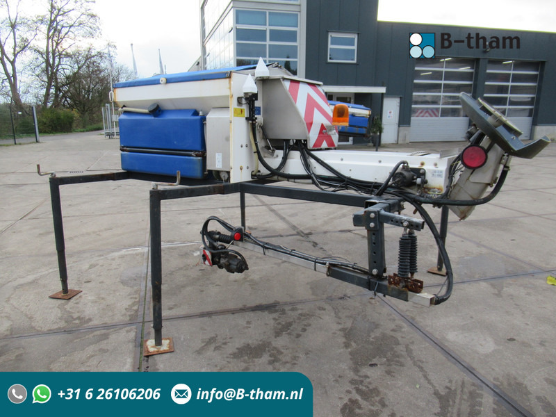 NIDO STRATOS B08-24 PALN Rotopower 0,8m3 + 350L. Salzstreuer Saltspreader Zoutstrooier - Esparcidor de sal: foto 1 NIDO STRATOS B08-24 PALN Rotopower 0,8m3 + 350L. Salzstreuer Saltspreader Zoutstrooier - Esparcidor de sal: foto 1