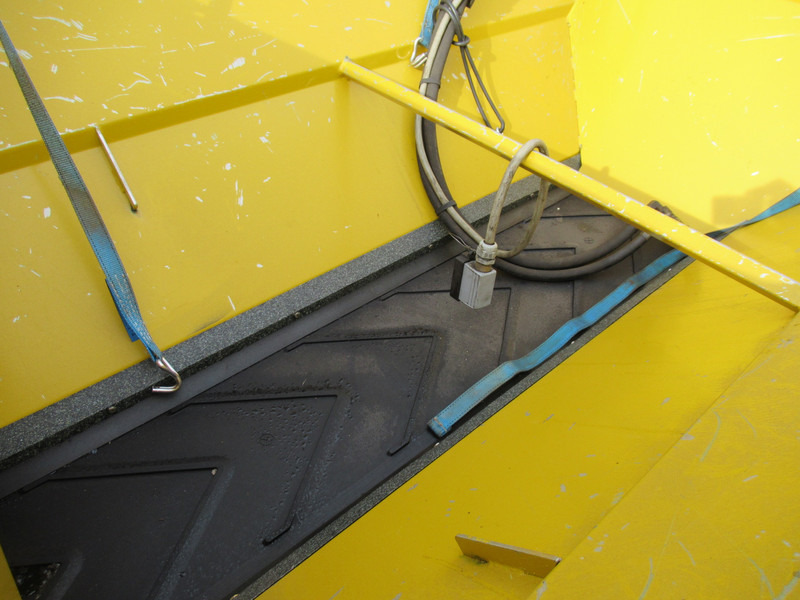 NIDO STRATOS B08-24 VAXN Zoutstrooier HYDRO 0,8M3 Salzstreuer - Esparcidor de sal: foto 5 NIDO STRATOS B08-24 VAXN Zoutstrooier HYDRO 0,8M3 Salzstreuer - Esparcidor de sal: foto 5