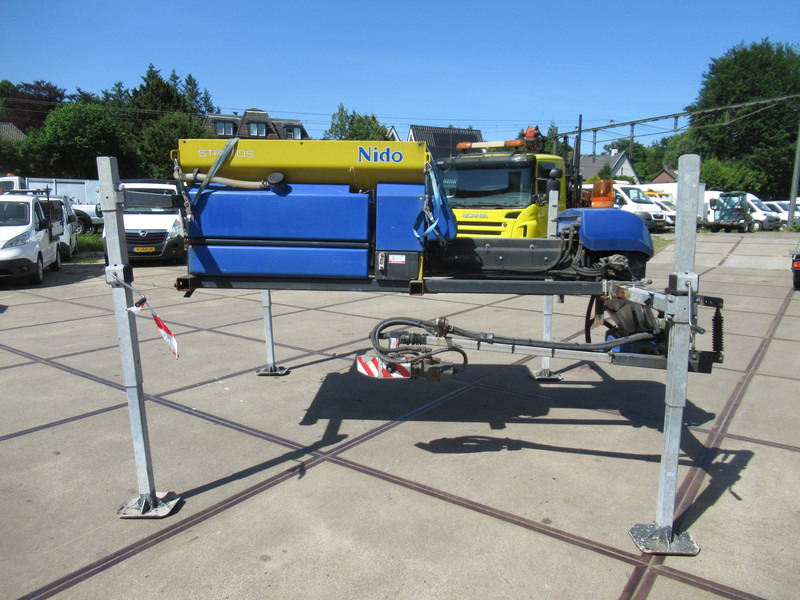 NIDO Stratos B08L-24 PCLN-350 Roto-power 0,8m3 + 350L Salzstreuer Saltspreader - Esparcidor de sal: foto 3 NIDO Stratos B08L-24 PCLN-350 Roto-power 0,8m3 + 350L Salzstreuer Saltspreader - Esparcidor de sal: foto 3