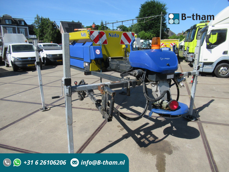 NIDO Stratos B08L-24 PCLN-350 Roto-power 0,8m3 + 350L Salzstreuer Saltspreader - Esparcidor de sal: foto 1 NIDO Stratos B08L-24 PCLN-350 Roto-power 0,8m3 + 350L Salzstreuer Saltspreader - Esparcidor de sal: foto 1