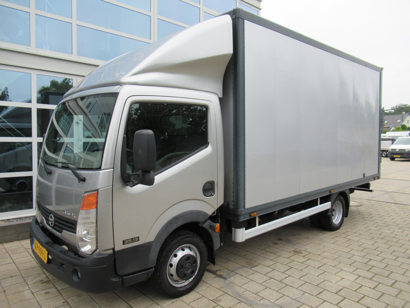 Nissan Cabstar TL 3513 Bakwagen - Camión caja cerrada: foto 3 Nissan Cabstar TL 3513 Bakwagen - Camión caja cerrada: foto 3