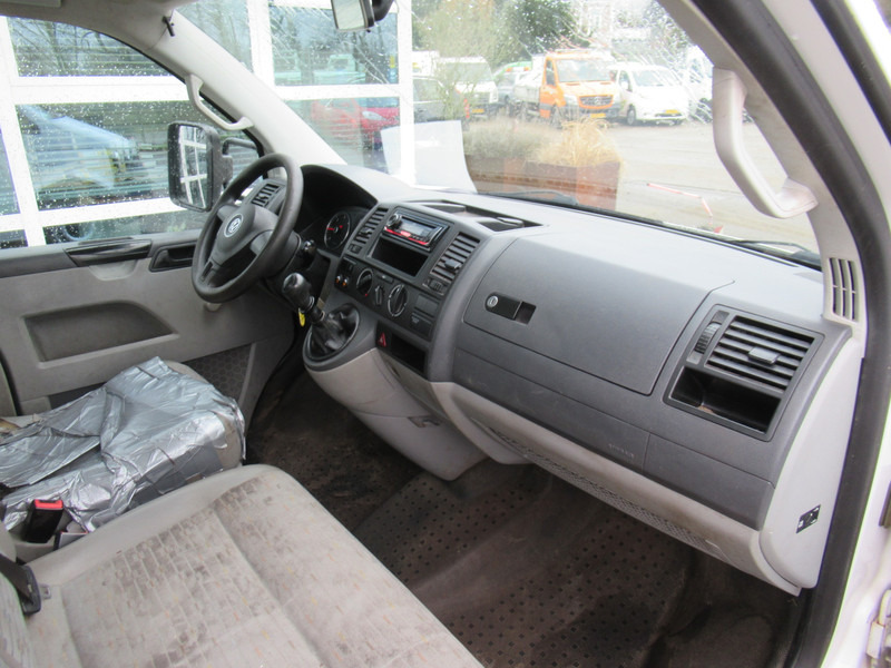 Furgoneta caja abierta Volkswagen Transporter T5 2.0 TDI 62KW L2H1 Pick-Up Open laadbak: foto 7 Furgoneta caja abierta Volkswagen Transporter T5 2.0 TDI 62KW L2H1 Pick-Up Open laadbak: foto 7