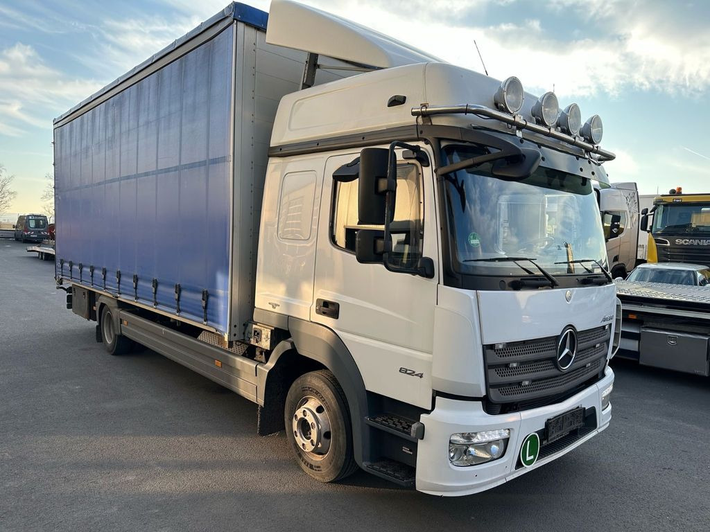 Mercedes-Benz Atego 824 Top-Ausstattung*Pritsche-Plane*Top* Mercedes-Benz Atego 824 Top-Ausstattung*Pritsche-Plane*Top* - Furgoneta con lona: foto 1 Mercedes-Benz Atego 824 Top-Ausstattung*Pritsche-Plane*Top* Mercedes-Benz Atego 824 Top-Ausstattung*Pritsche-Plane*Top* - Furgoneta con lona: foto 1