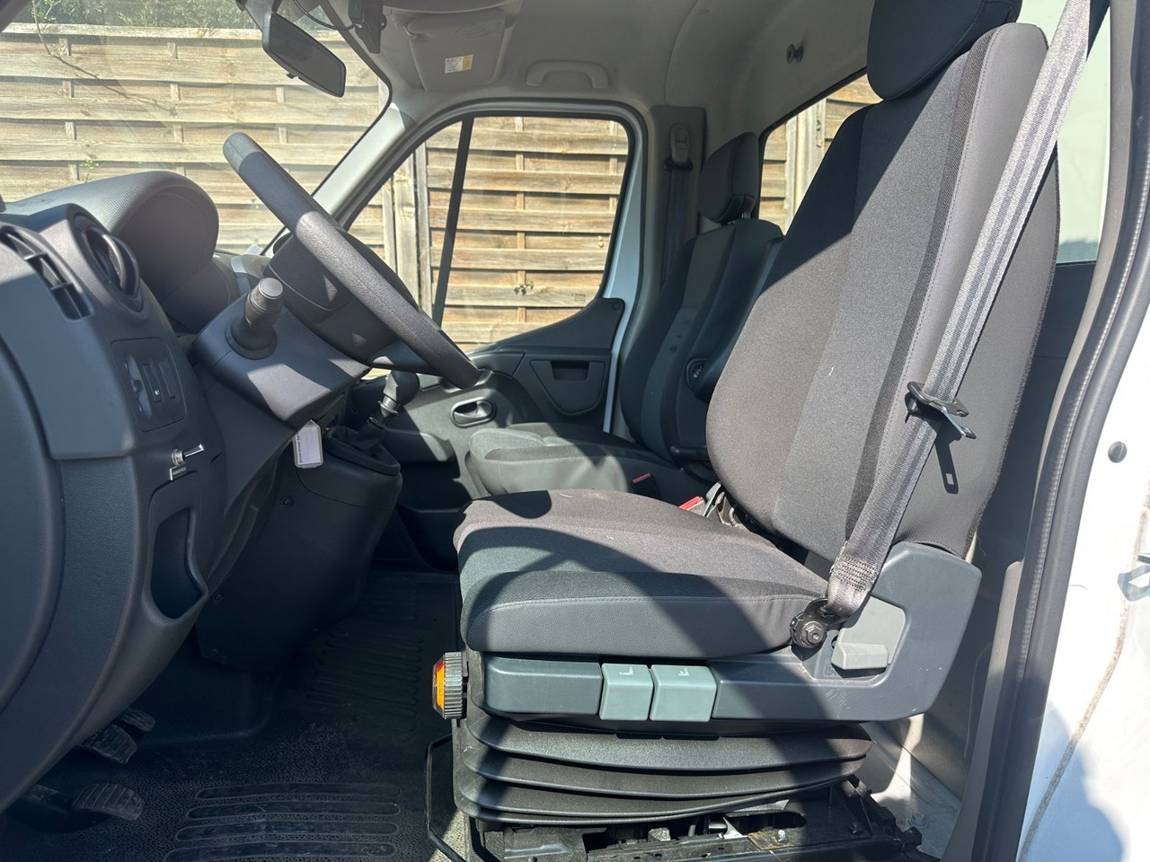 Camión con plataforma elevadora, Furgoneta Renault Master III*Steiger 12m*orig.km*Topzustand* Renault Master III/Steiger 11,2m/orig.km*Topzustand*: foto 13