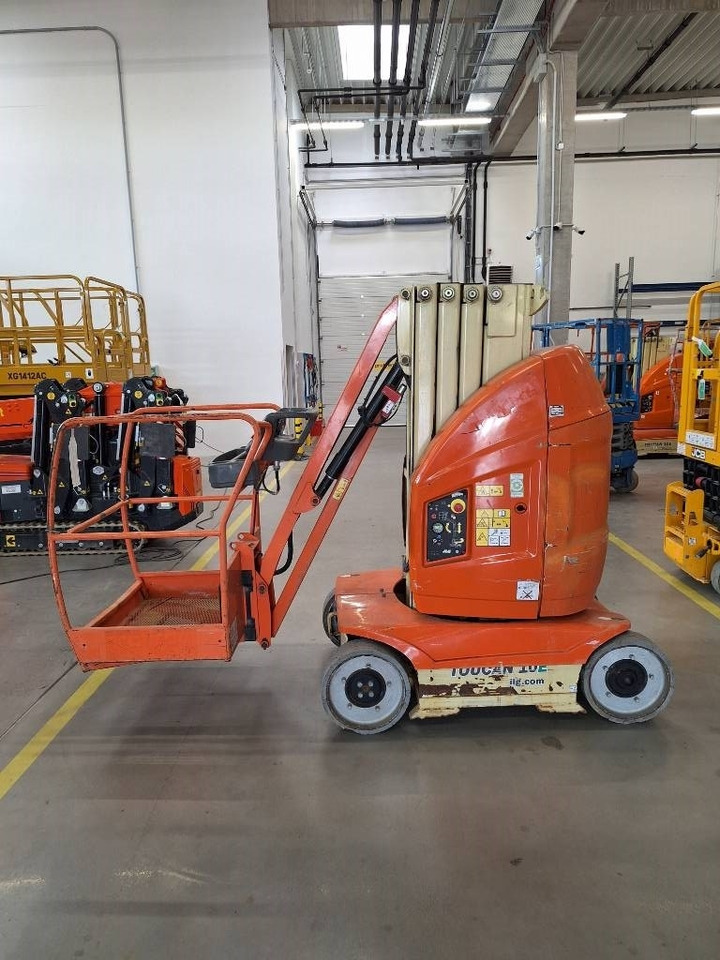 JLG Toucan 10 E - Plataforma de mástil vertical: foto 3 JLG Toucan 10 E - Plataforma de mástil vertical: foto 3