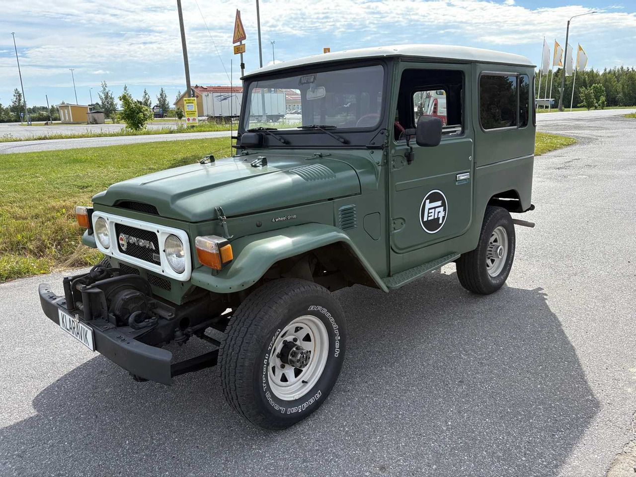 Vintage car Toyota Land Cruiser BJ40 - SUV/ Todoterreno: foto 1 Vintage car Toyota Land Cruiser BJ40 - SUV/ Todoterreno: foto 1
