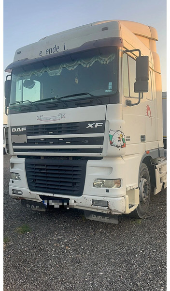 DAF 95.480 XF95.480 AUTOMATIC - Tractor industrial: foto 3 DAF 95.480 XF95.480 AUTOMATIC - Tractor industrial: foto 3