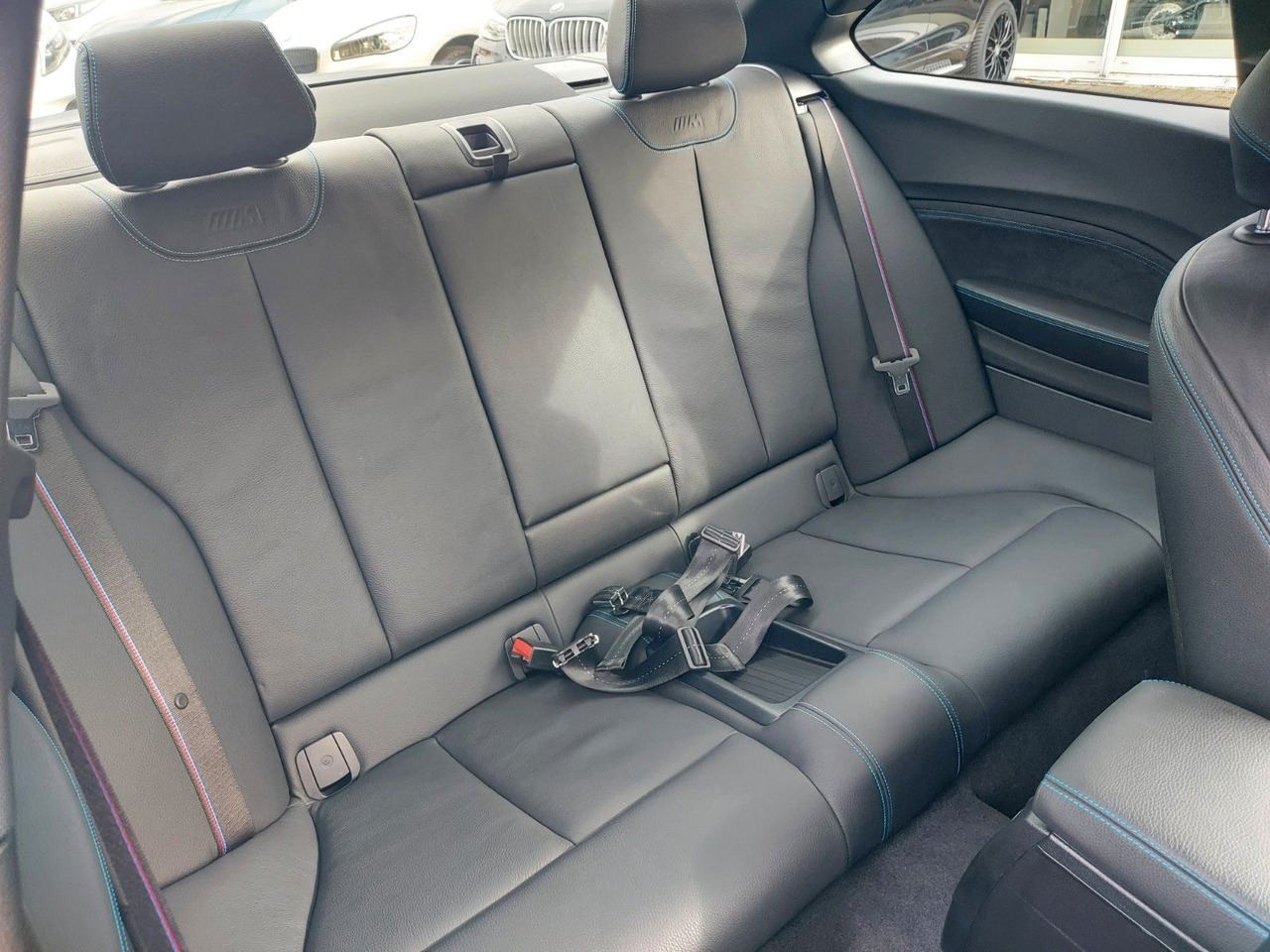 Coupé BMW M2 Baureihe M2 Coupe Autom. H&K DAB Kamera: foto 22 Coupé BMW M2 Baureihe M2 Coupe Autom. H&K DAB Kamera: foto 22