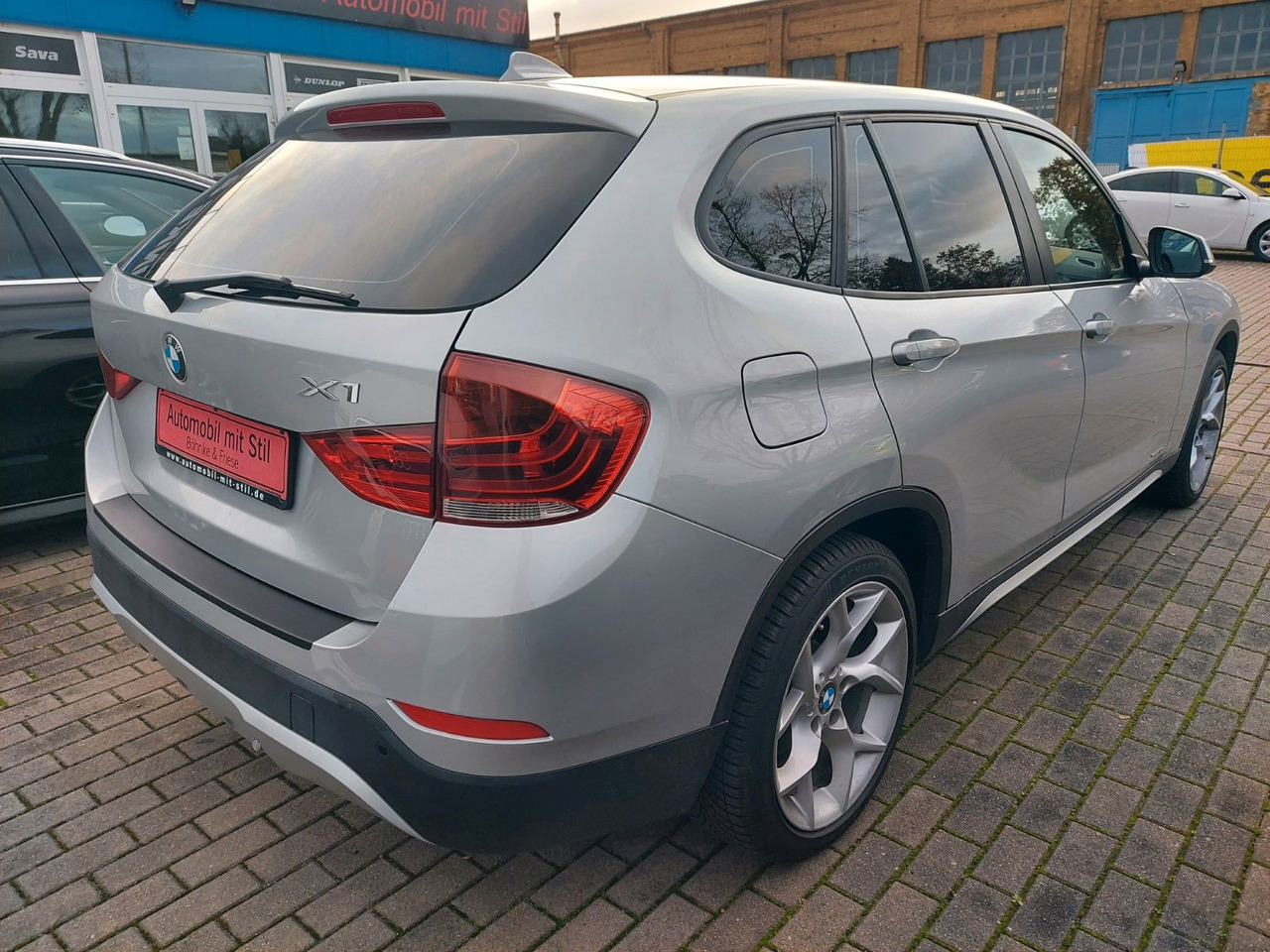 BMW X1 18 d xDrive Xenon Navi Leder AHK - SUV/ Todoterreno: foto 5 BMW X1 18 d xDrive Xenon Navi Leder AHK - SUV/ Todoterreno: foto 5