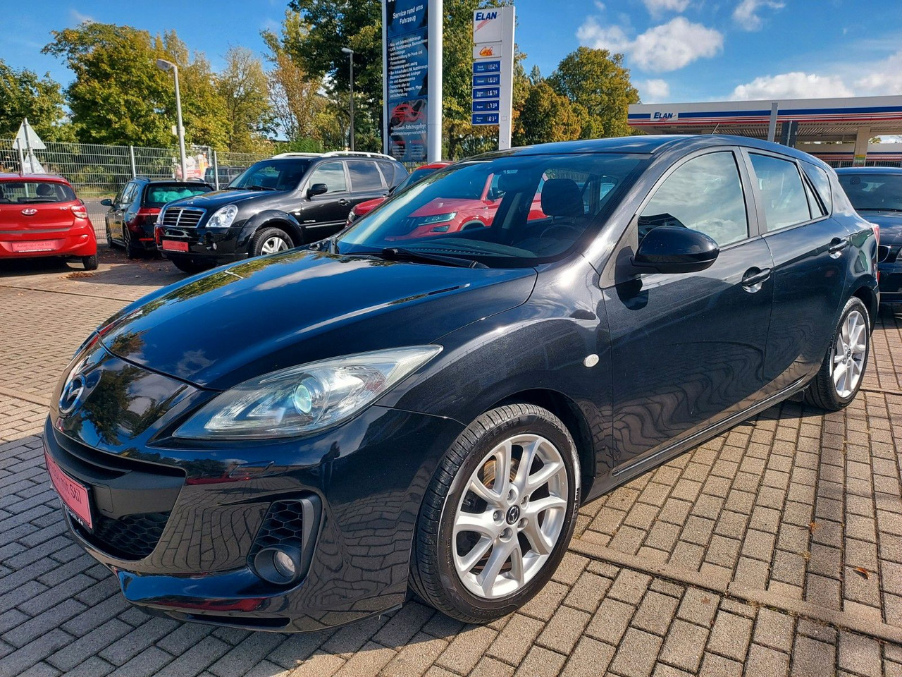 Mazda 3 Lim. Edition Xenon Klima Sitzheizung Navi - Coche familiar: foto 4 Mazda 3 Lim. Edition Xenon Klima Sitzheizung Navi - Coche familiar: foto 4