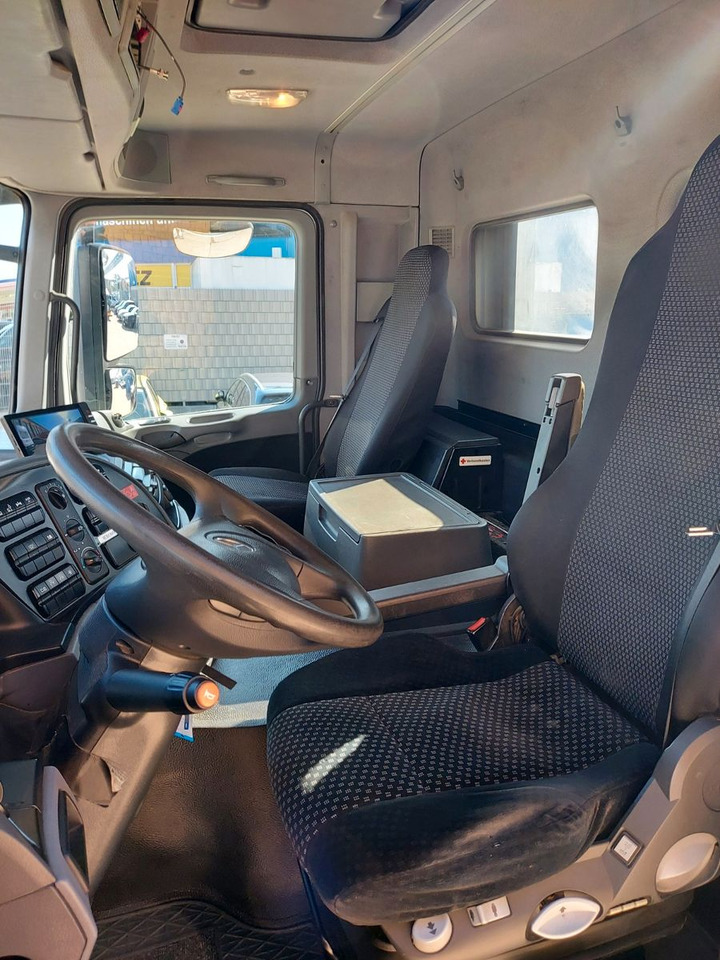 Leasing de  Mercedes-Benz Actros 6-Zyl. 2546 ABROLLKIPPER MEILER Mercedes-Benz Actros 6-Zyl. 2546 ABROLLKIPPER MEILER: foto 18