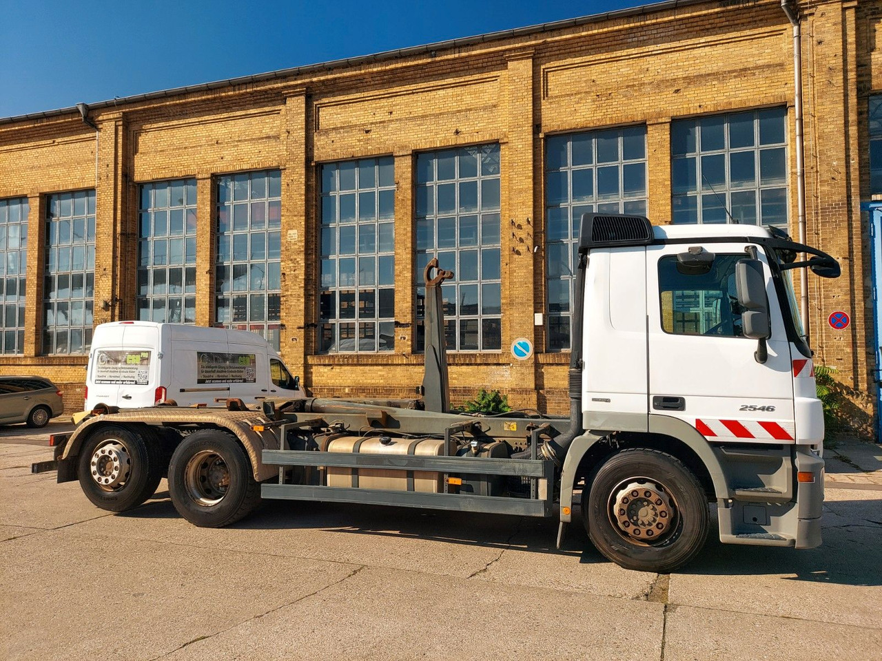 Leasing de  Mercedes-Benz Actros 6-Zyl. 2546 ABROLLKIPPER MEILER Mercedes-Benz Actros 6-Zyl. 2546 ABROLLKIPPER MEILER: foto 10