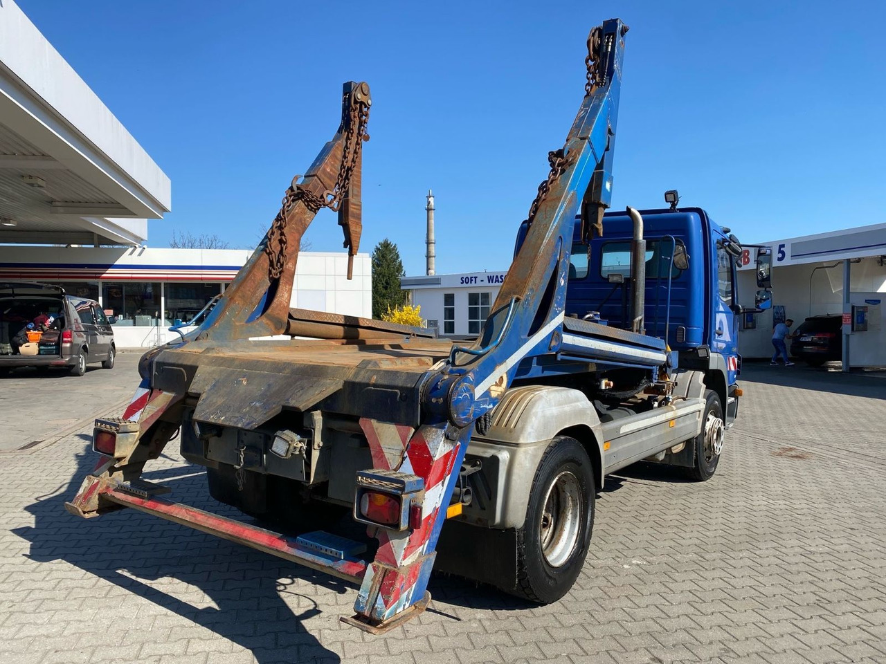 Mercedes-Benz Atego 2 6-Zyl. 4x2 1624 KLIMA MEILER ABSETZER - Camión volquete: foto 4 Mercedes-Benz Atego 2 6-Zyl. 4x2 1624 KLIMA MEILER ABSETZER - Camión volquete: foto 4