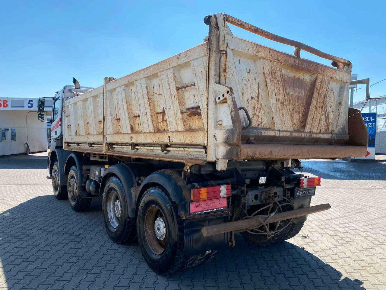 Camión volquete Mercedes-Benz Axor 2 C 4-Achser 3243 8x4 KLIMA RETARDER MEILER: foto 6 Camión volquete Mercedes-Benz Axor 2 C 4-Achser 3243 8x4 KLIMA RETARDER MEILER: foto 6