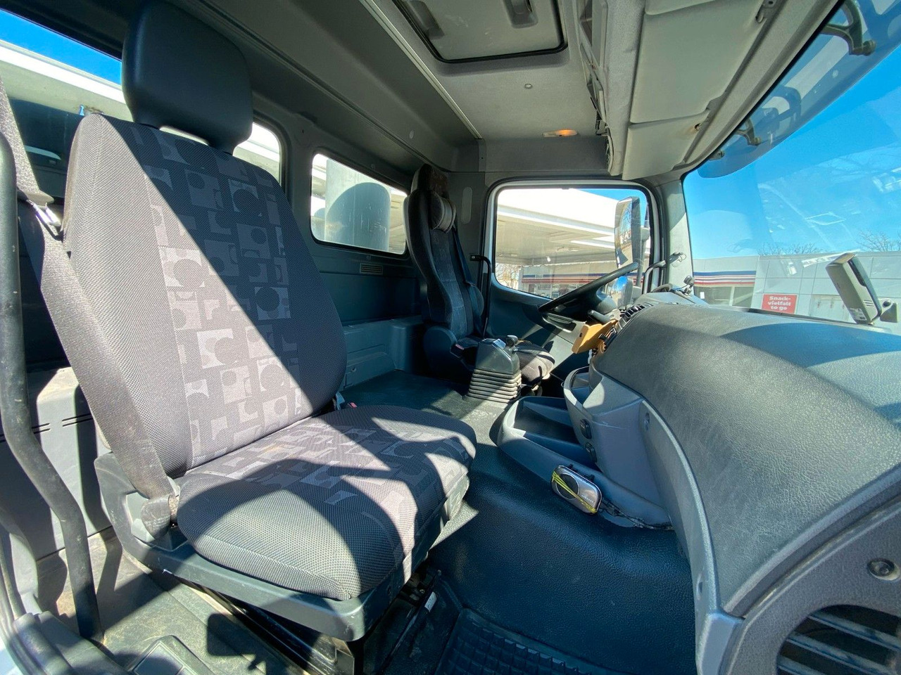 Camión volquete Mercedes-Benz Axor 2 C 4-Achser 3243 8x4 KLIMA RETARDER MEILER: foto 10 Camión volquete Mercedes-Benz Axor 2 C 4-Achser 3243 8x4 KLIMA RETARDER MEILER: foto 10