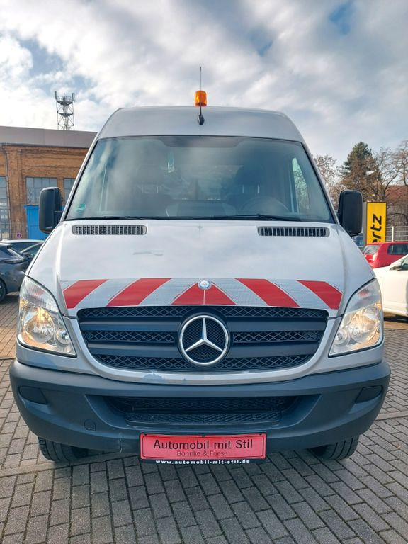Mercedes-Benz Sprinter II Kasten 516 4X4 lang hoch Klima AHK - Furgón: foto 4 Mercedes-Benz Sprinter II Kasten 516 4X4 lang hoch Klima AHK - Furgón: foto 4