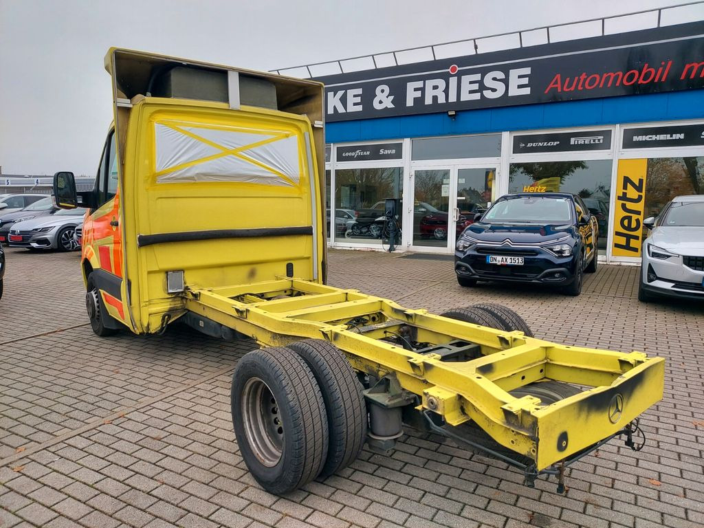 Leasing de Mercedes-Benz Sprinter II Pritsche 519 V6 Autom. Fahrgestell  Mercedes-Benz Sprinter II Pritsche 519 V6 Autom. Fahrgestell: foto 6
