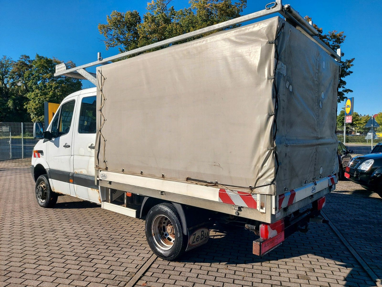 Mercedes-Benz Sprinter II Pritsche DoKa 516 4X4 Plane 6 Sitze - Furgoneta con lona, Furgoneta combi: foto 4 Mercedes-Benz Sprinter II Pritsche DoKa 516 4X4 Plane 6 Sitze - Furgoneta con lona, Furgoneta combi: foto 4