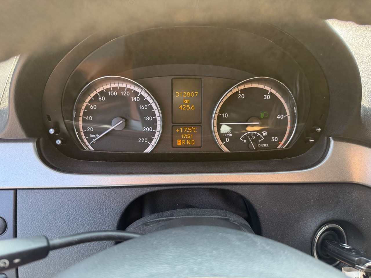 Mercedes-Benz Vito Mixto 122 CDI Extra lang V6 XENON NAVI AHK - Furgoneta de pasajeros: foto 3 Mercedes-Benz Vito Mixto 122 CDI Extra lang V6 XENON NAVI AHK - Furgoneta de pasajeros: foto 3