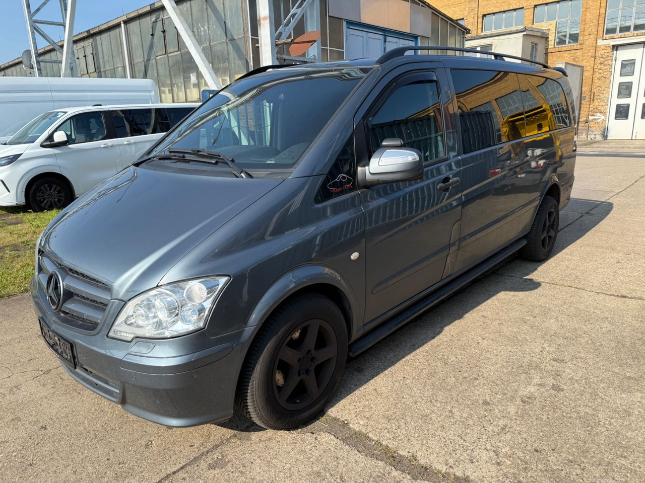 Mercedes-Benz Vito Mixto 122 CDI Extra lang V6 XENON NAVI AHK - Furgoneta de pasajeros: foto 4 Mercedes-Benz Vito Mixto 122 CDI Extra lang V6 XENON NAVI AHK - Furgoneta de pasajeros: foto 4