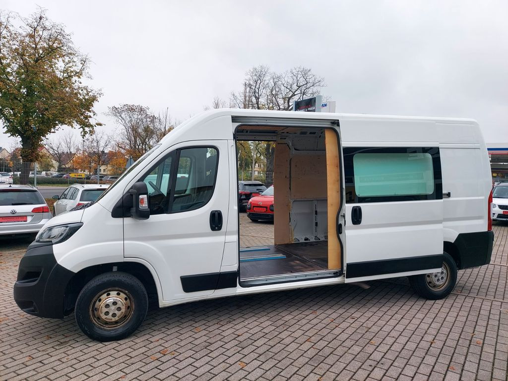 Peugeot Boxer Kasten Hoch L3H2 lang Klima 2x Schiebetür Peugeot Boxer Kasten Hoch L3H2 lang Klima 2x Schiebetür - Minibús, Furgoneta de pasajeros: foto 4 Peugeot Boxer Kasten Hoch L3H2 lang Klima 2x Schiebetür Peugeot Boxer Kasten Hoch L3H2 lang Klima 2x Schiebetür - Minibús, Furgoneta de pasajeros: foto 4