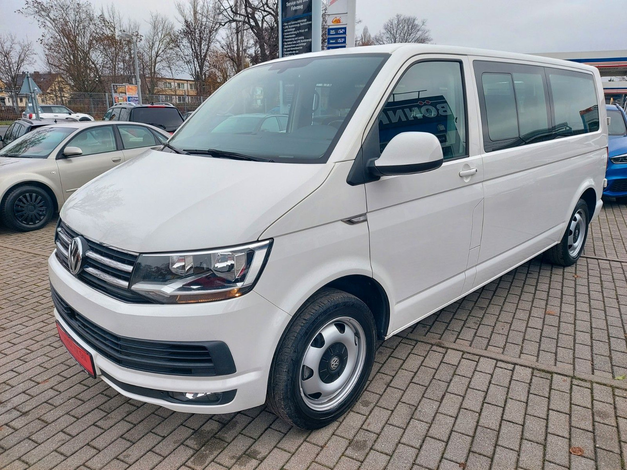 Volkswagen T6 Caravelle Comfortline Lang DSG 8 Sitze ACC - Furgoneta de pasajeros: foto 4 Volkswagen T6 Caravelle Comfortline Lang DSG 8 Sitze ACC - Furgoneta de pasajeros: foto 4