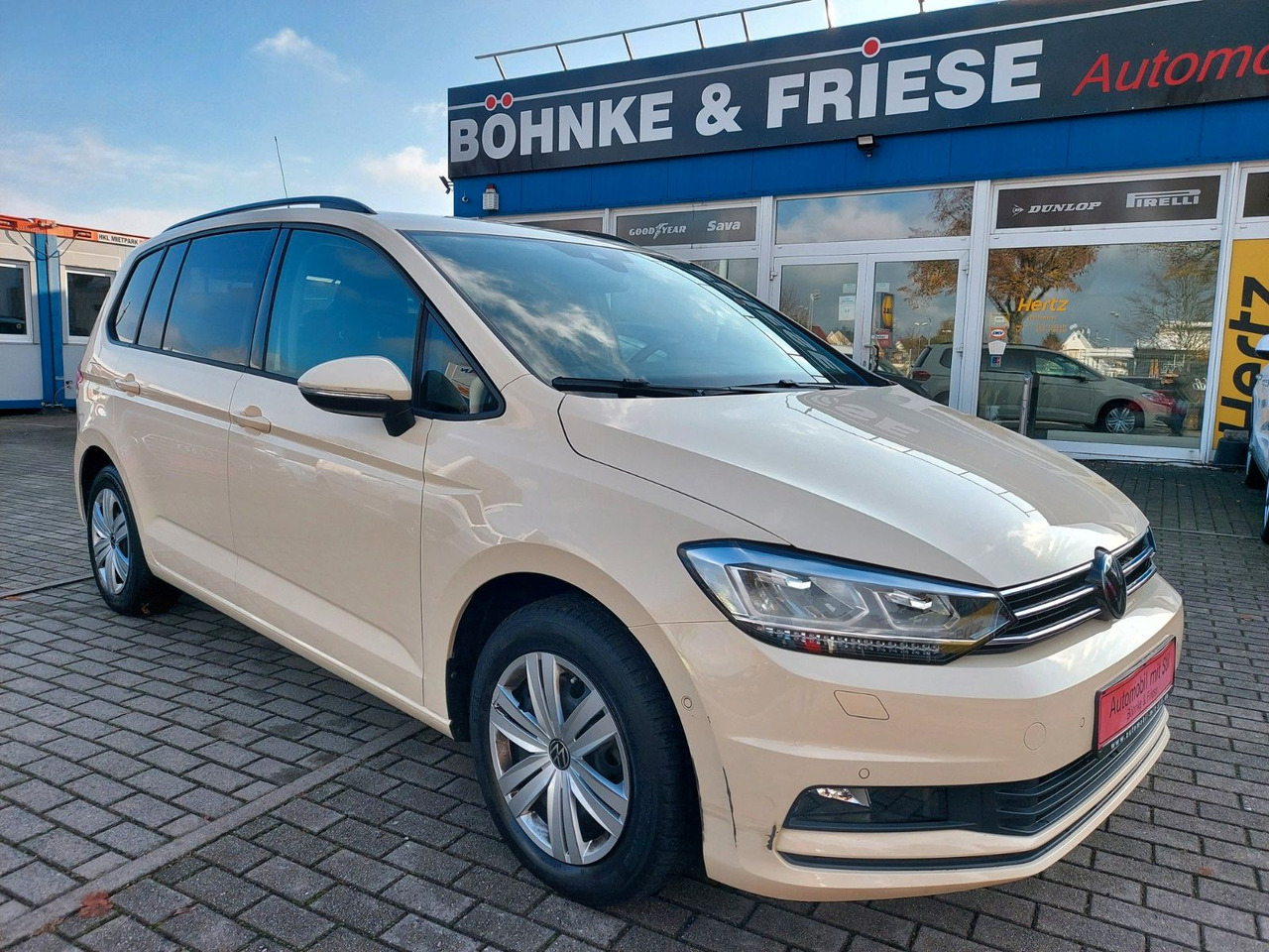 Volkswagen Touran 2.0 TDI SCR DSG Comfortline TAXI 7 Sitze - Furgoneta de pasajeros: foto 1 Volkswagen Touran 2.0 TDI SCR DSG Comfortline TAXI 7 Sitze - Furgoneta de pasajeros: foto 1