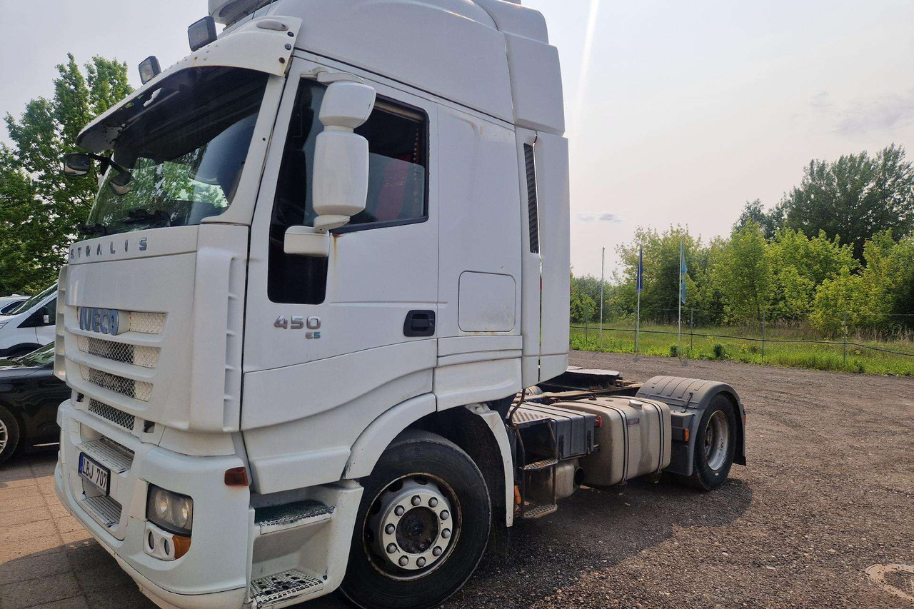 Iveco Stralis 440 ST - Cabeza tractora: foto 2 Iveco Stralis 440 ST - Cabeza tractora: foto 2