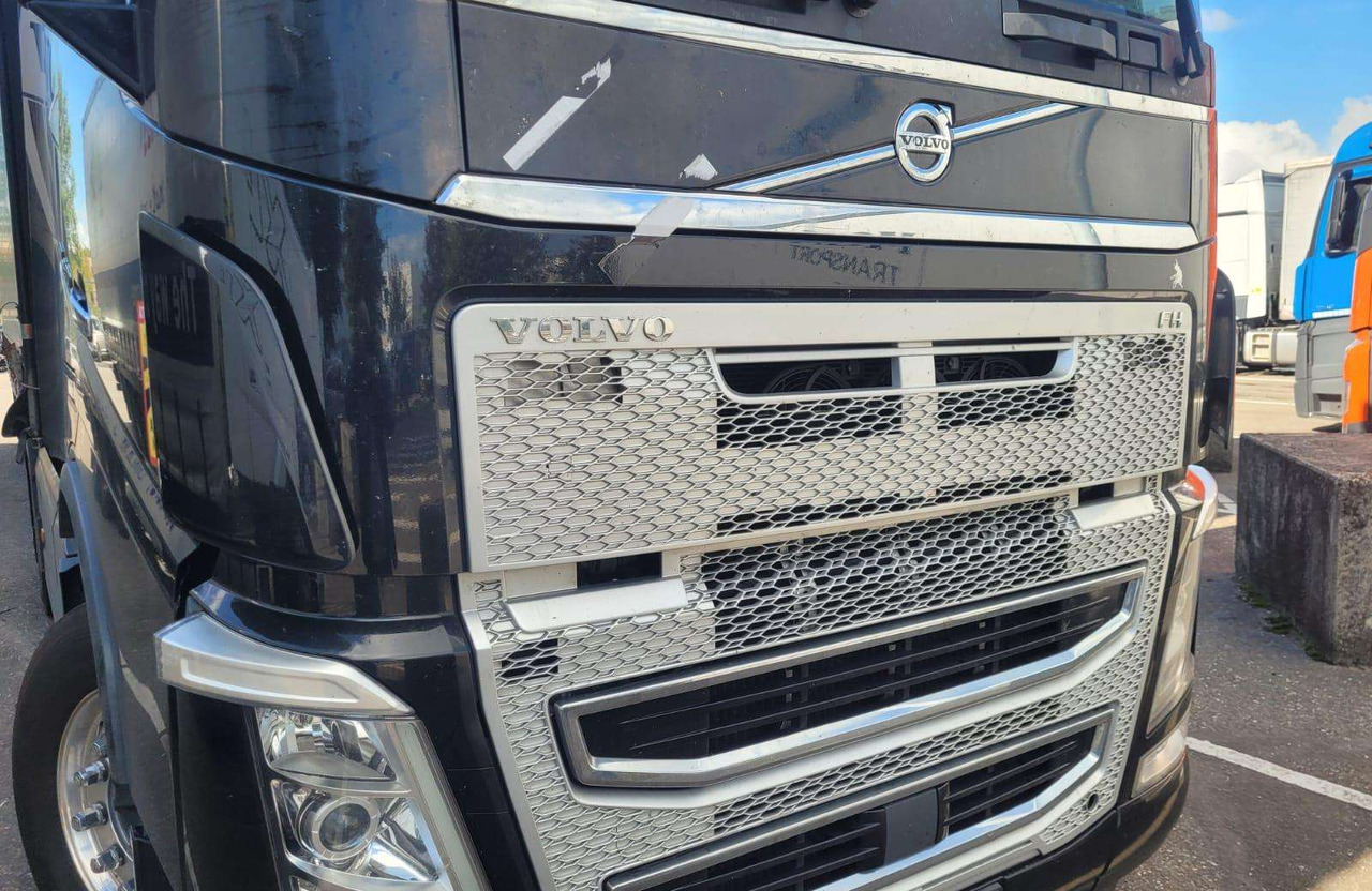 Volvo FH - Cabeza tractora: foto 2 Volvo FH - Cabeza tractora: foto 2