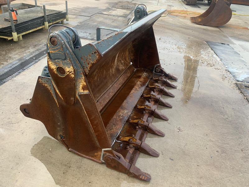 Liebherr LR 624 - Cazo: foto 2 Liebherr LR 624 - Cazo: foto 2