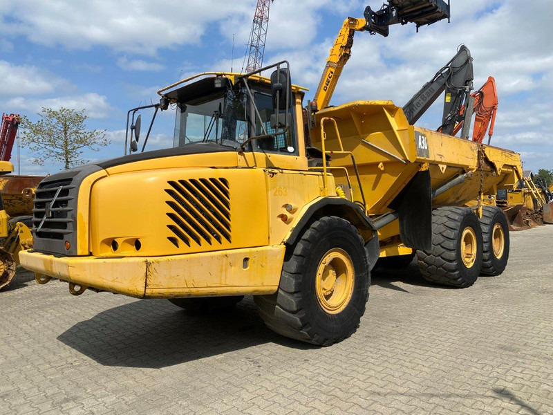 Volvo A 30 D 6x6 dumper articulated hauler - Dúmper articulado: foto 1 Volvo A 30 D 6x6 dumper articulated hauler - Dúmper articulado: foto 1