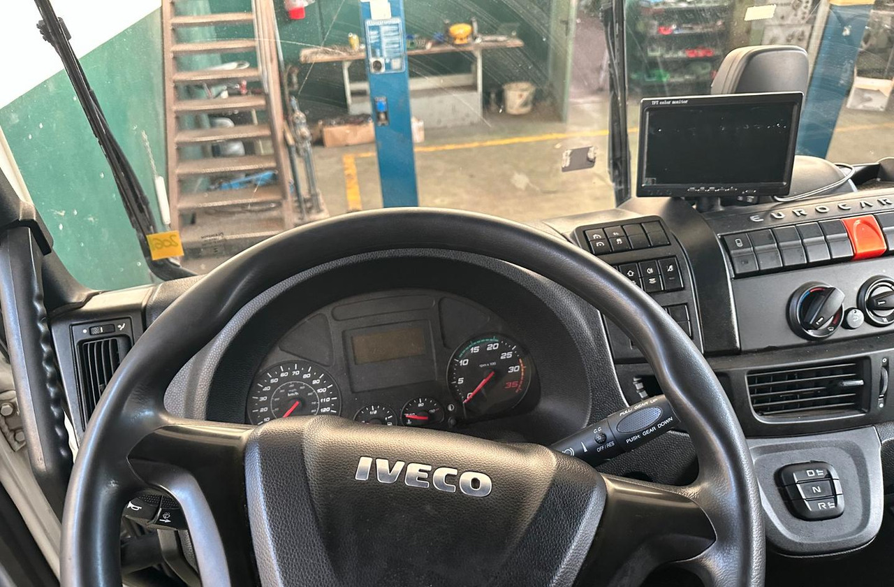 Iveco 140e28 euro 6 centina e sponda - Camión lona: foto 5 Iveco 140e28 euro 6 centina e sponda - Camión lona: foto 5